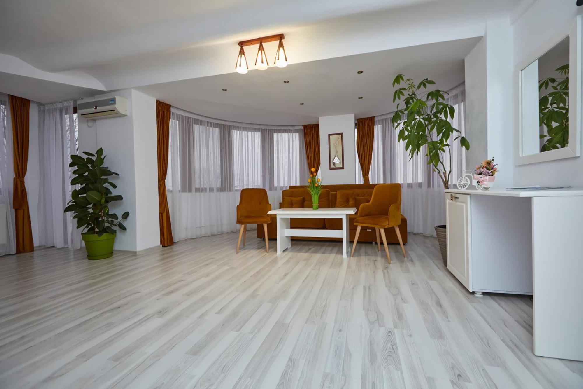 Hotel Coralis エフォリエ・ノルド エクステリア 写真