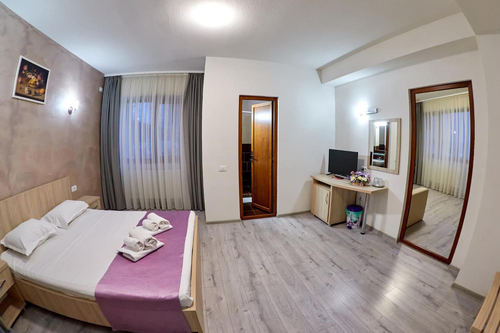 Hotel Coralis エフォリエ・ノルド エクステリア 写真