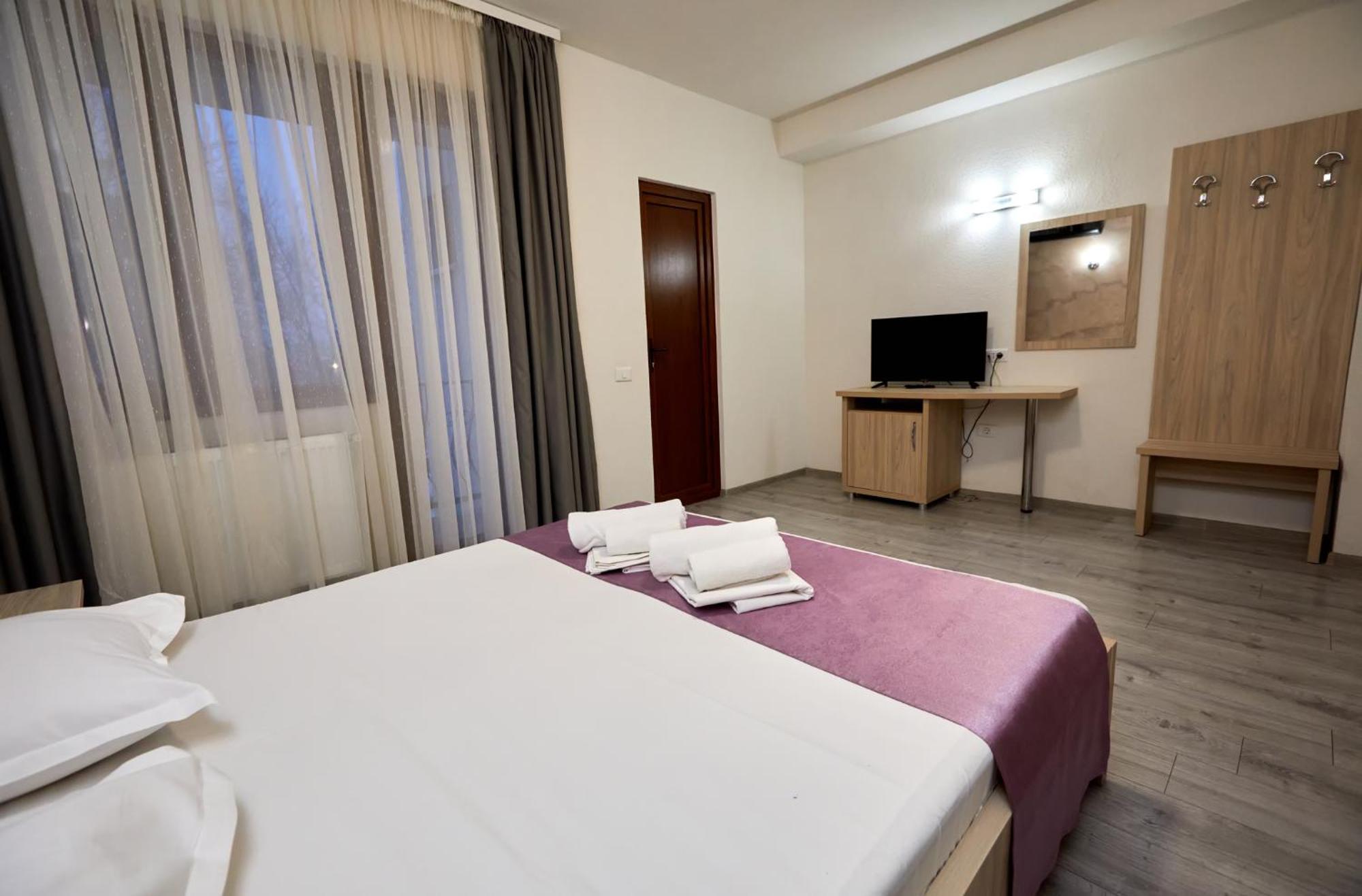 Hotel Coralis エフォリエ・ノルド エクステリア 写真